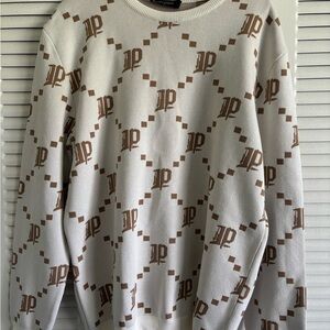 Long sleeve shirt - left point